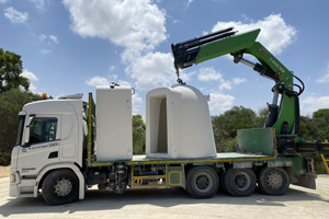 ICEJ_bomb_shelter_on_truck300x200