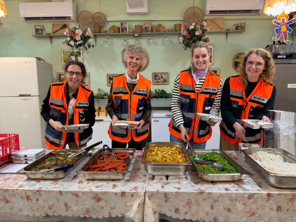 Preparing take-away meals for delivery is the ICEJ Haifa Home staff